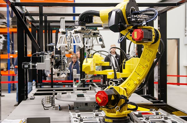 yellow-robots